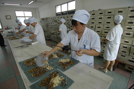 中醫(yī)視點(diǎn)：從根本上杜絕縣級(jí)中醫(yī)院“西化”