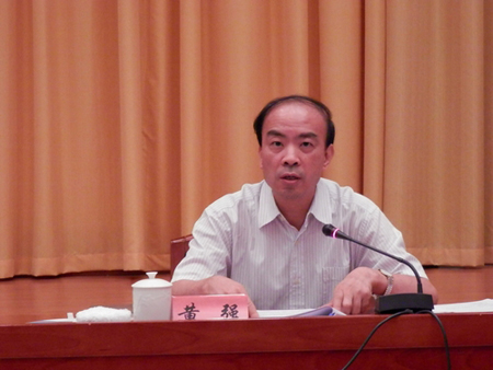 黃強：搶抓機遇 培育壯大中醫(yī)藥產(chǎn)業(yè)